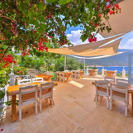 La Salvia Hotel *